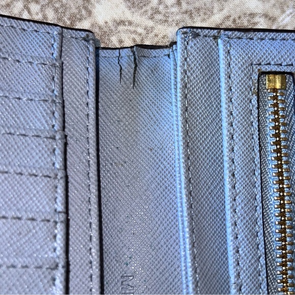 Michael Kors Pale Periwinkle Saffiano Leather Wallet NWOT Q - Picture 7 of 10